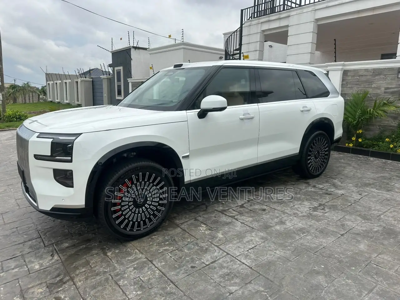 New Zeekr 9X 2025 White