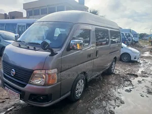 Nissan Caravan (Urvan) 2007 Grey