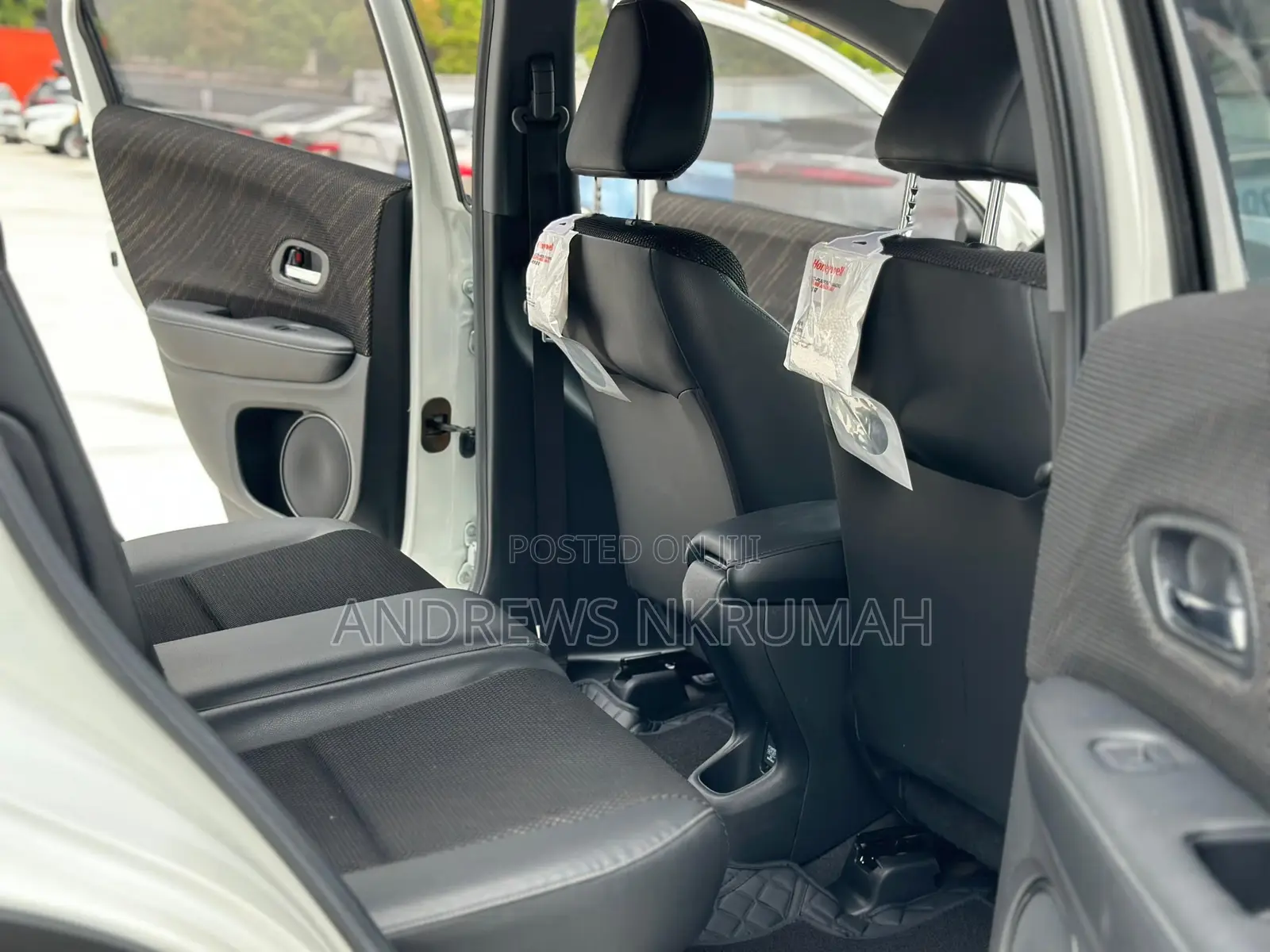 Honda Vezel 1.5 4WD 2016 White