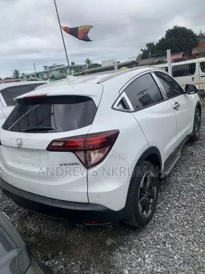 Honda Vezel 1.5 4WD 2016 White