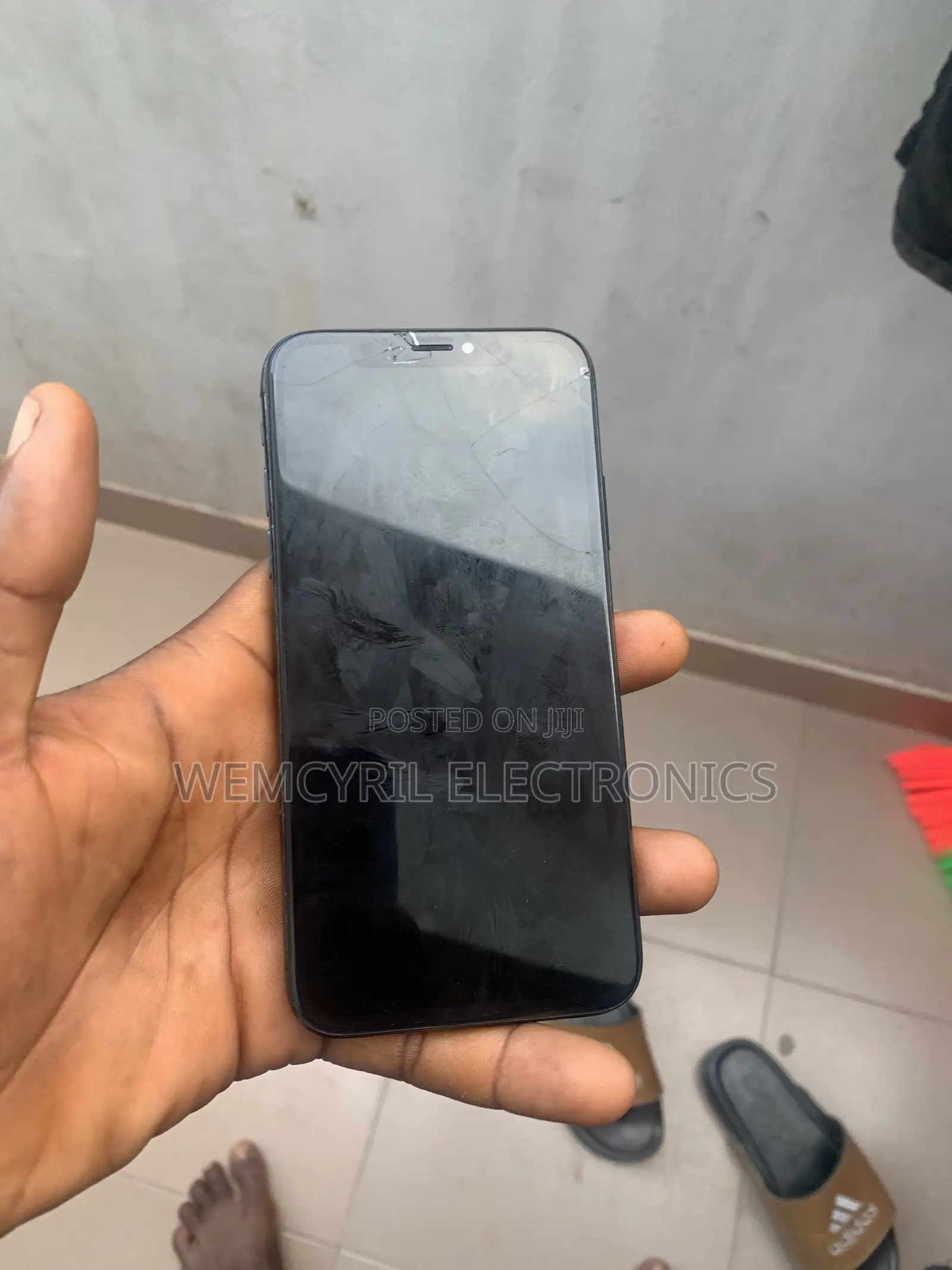 Apple iPhone X 64 GB Black