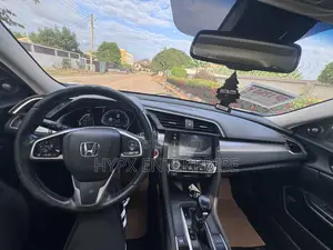 Honda Civic Touring 4dr Sedan (1.5L 4cyl) 2016 White