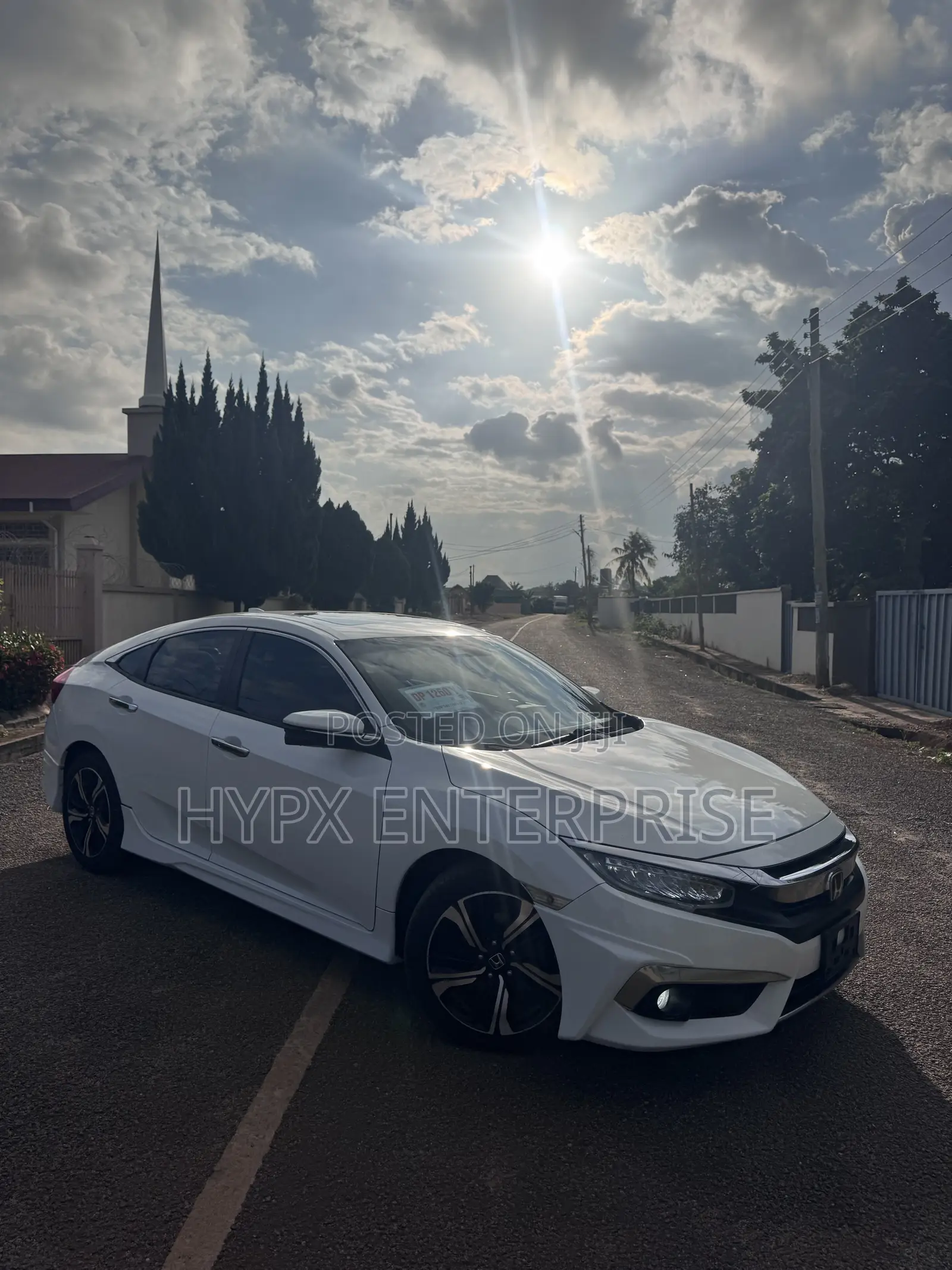 Honda Civic Touring 4dr Sedan (1.5L 4cyl) 2016 White