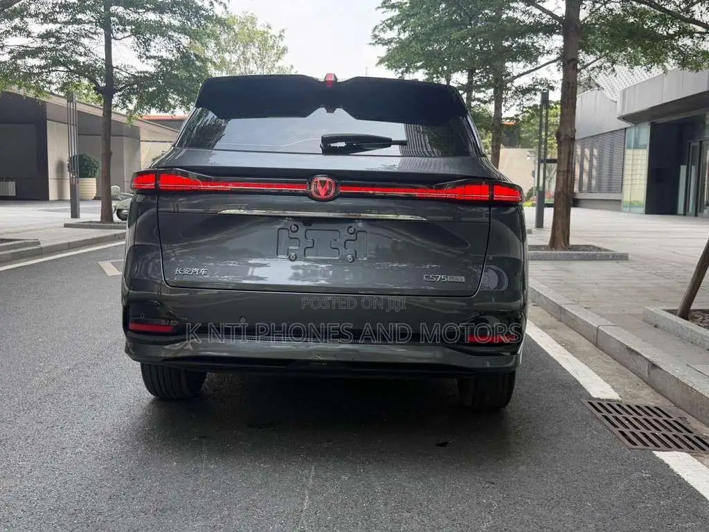 New Changan CS75 2025 Gray