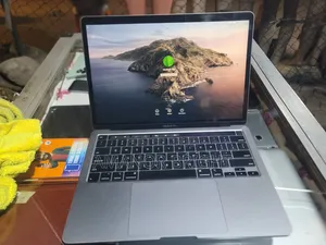Laptop Apple MacBook Pro 2020 16GB Intel Core i5 SSD 512GB