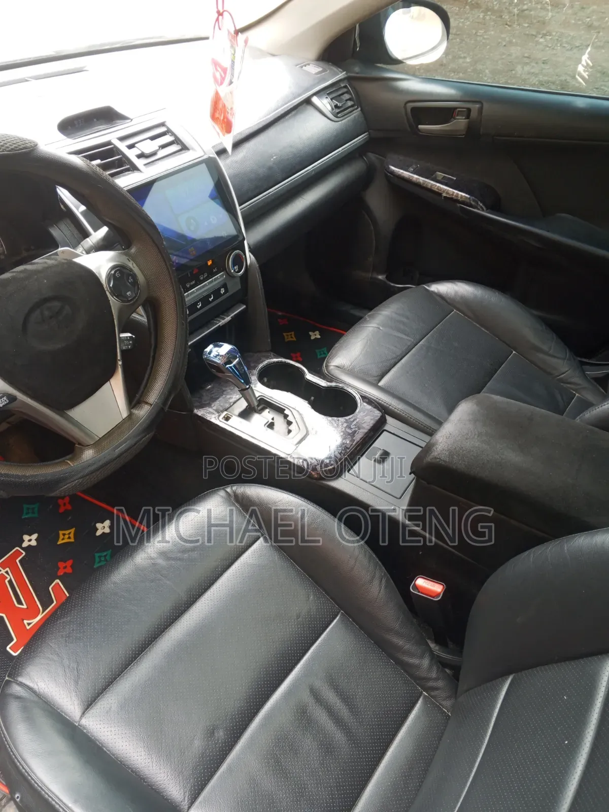 Toyota Camry LE 4dr Sedan (2.5L 4cyl 6A) 2014 White