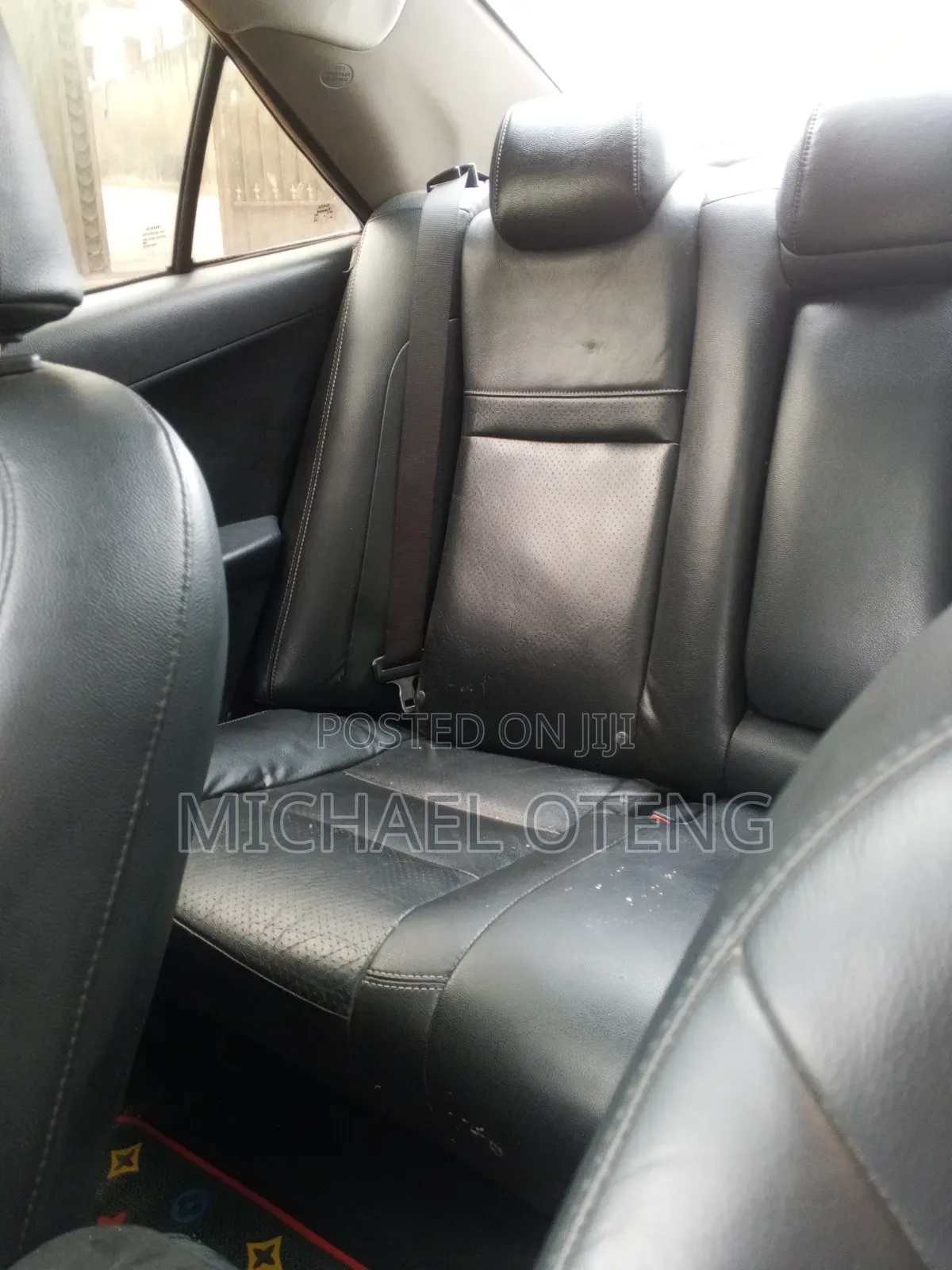 Toyota Camry LE 4dr Sedan (2.5L 4cyl 6A) 2014 White