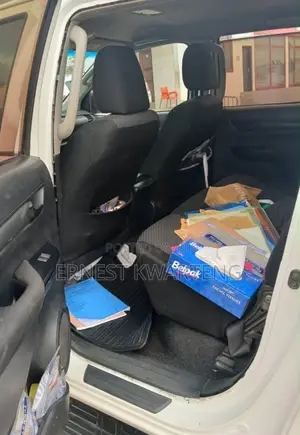 Toyota Hilux 2019 White
