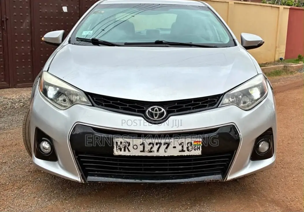 Toyota Corolla 2014 Gray