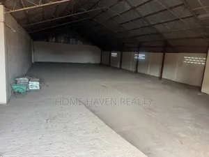 1250 Square Meter Warehouse for Rent at Circle Avenor