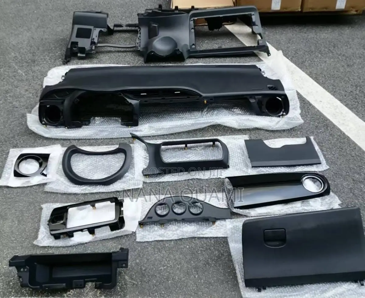 Toyota Vitz Dashboard