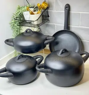 Matte Black Cookware Set (4-Piece)