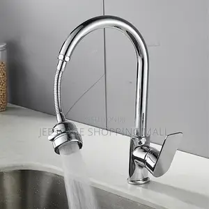 Chrome Single Handle Kitchen Faucet With Flexible Sprayer