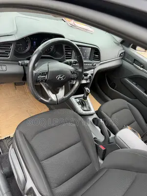 Hyundai Elantra 2019 Black