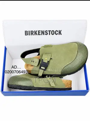 Birkenstock-Style Boston Clog a Closed-Toe Slip-on Adjustable Buckle