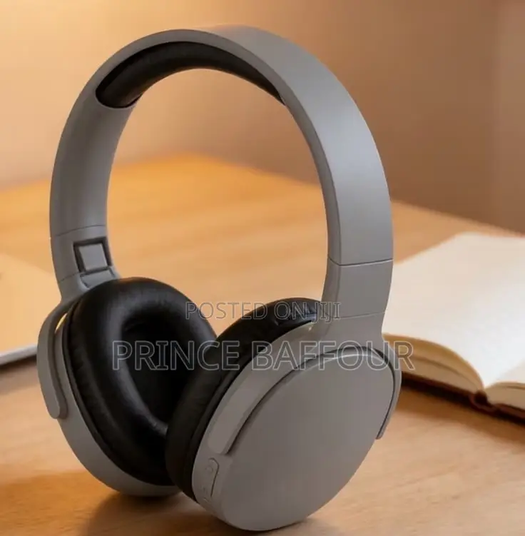 Headphone / Earphones/Bluetooth