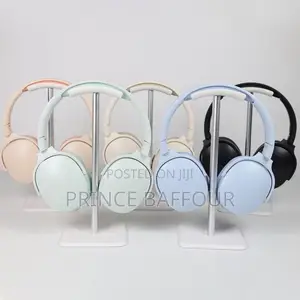 Headphone / Earphones/Bluetooth