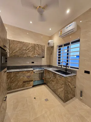 3bdrm Bungalow in Baatsona Spintex for sale