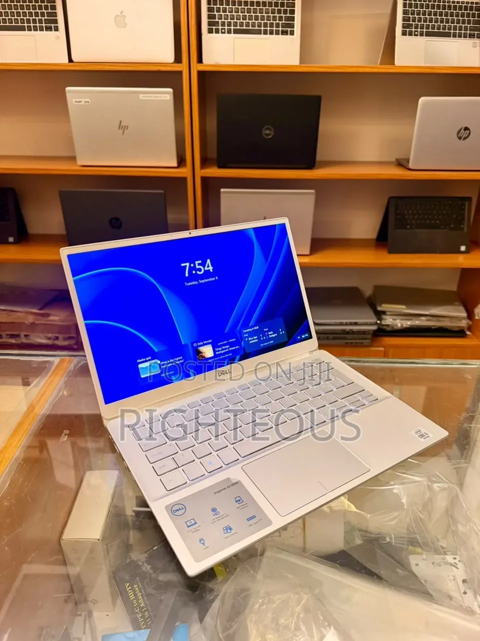 Laptop Dell Inspiron 13 5391 8GB Intel Core i5 SSD 256GB
