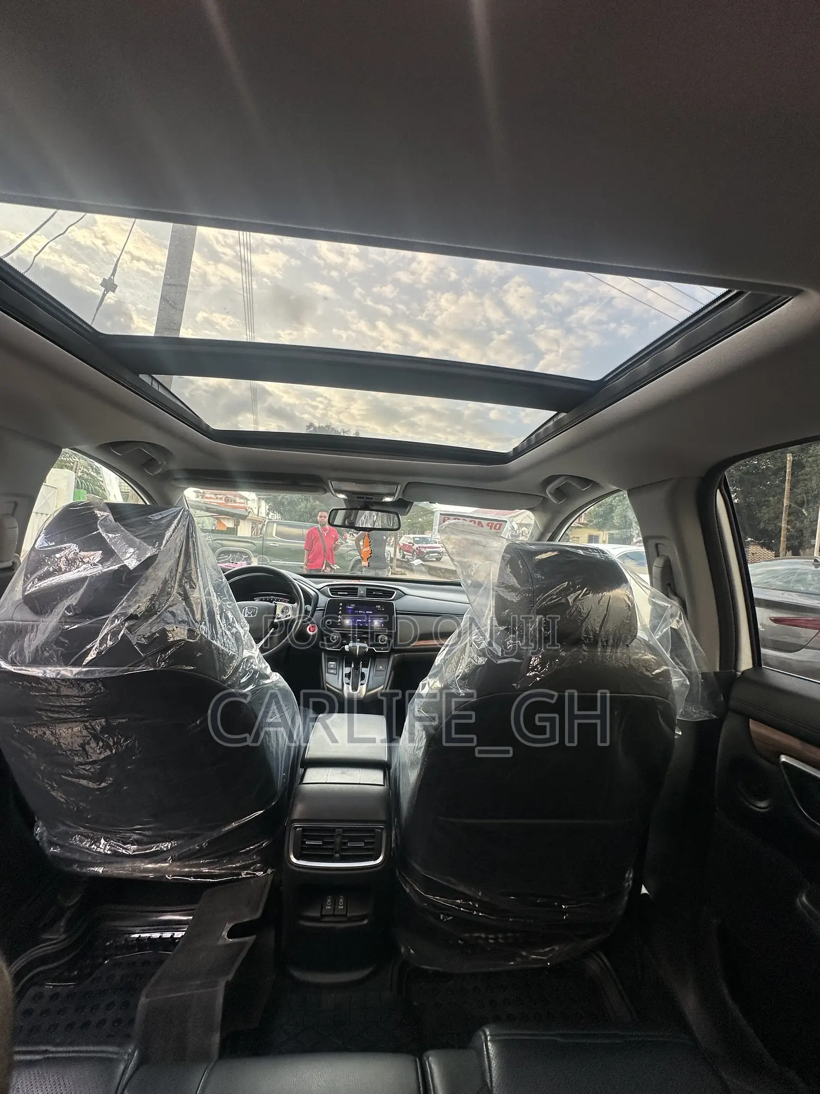 Honda CR-V Touring AWD 2018 White