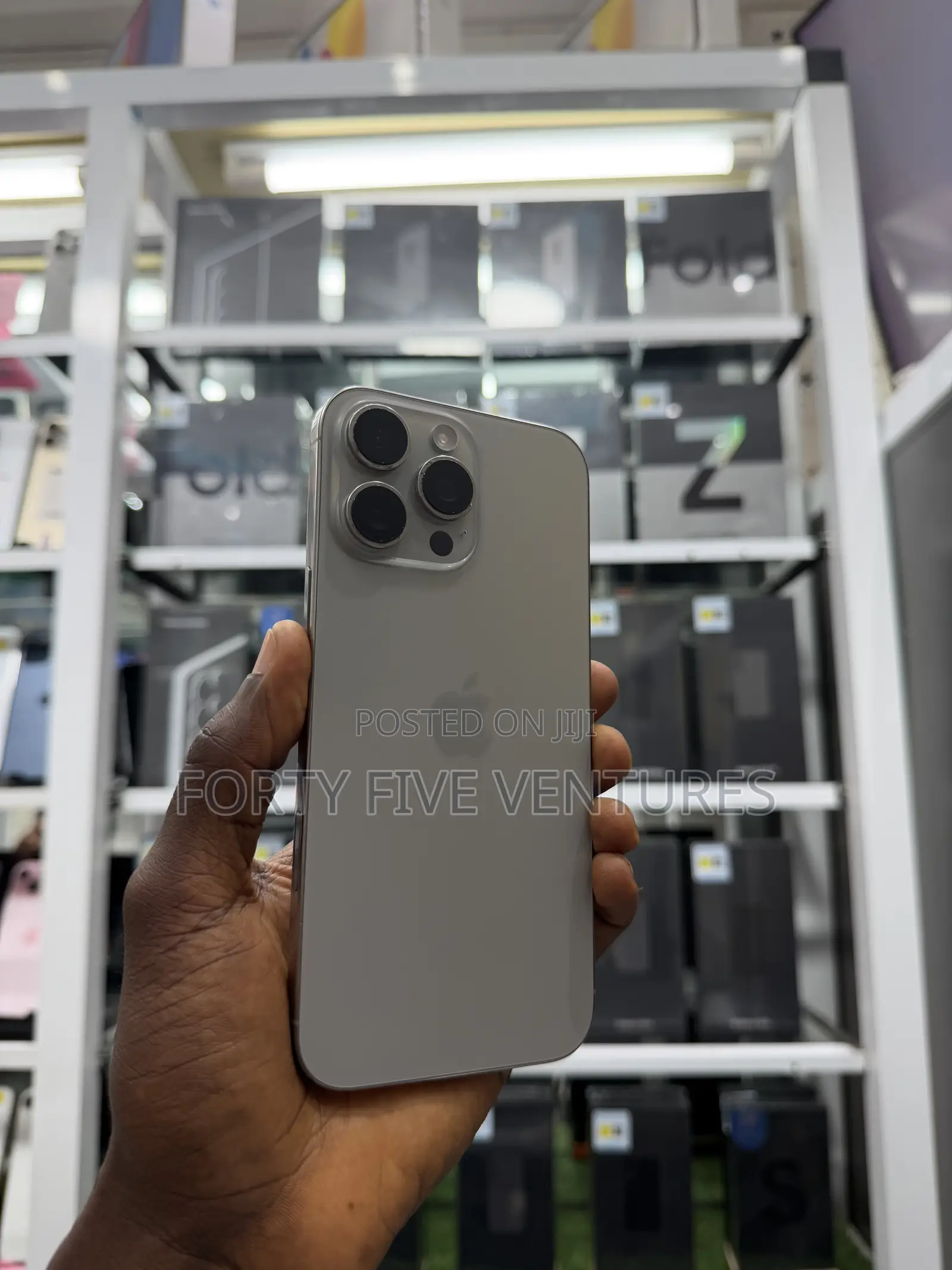 Apple iPhone 15 Pro Max 256 GB Silver