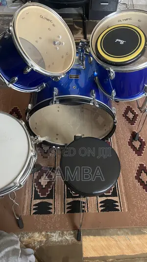 Olympic 5-Piece Drum Kit Bundle + Pearl Pad, Cymbals Sticks