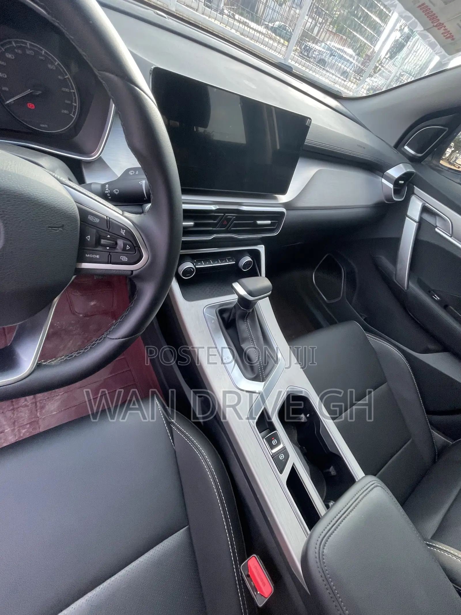 Geely Coolray 2025 White