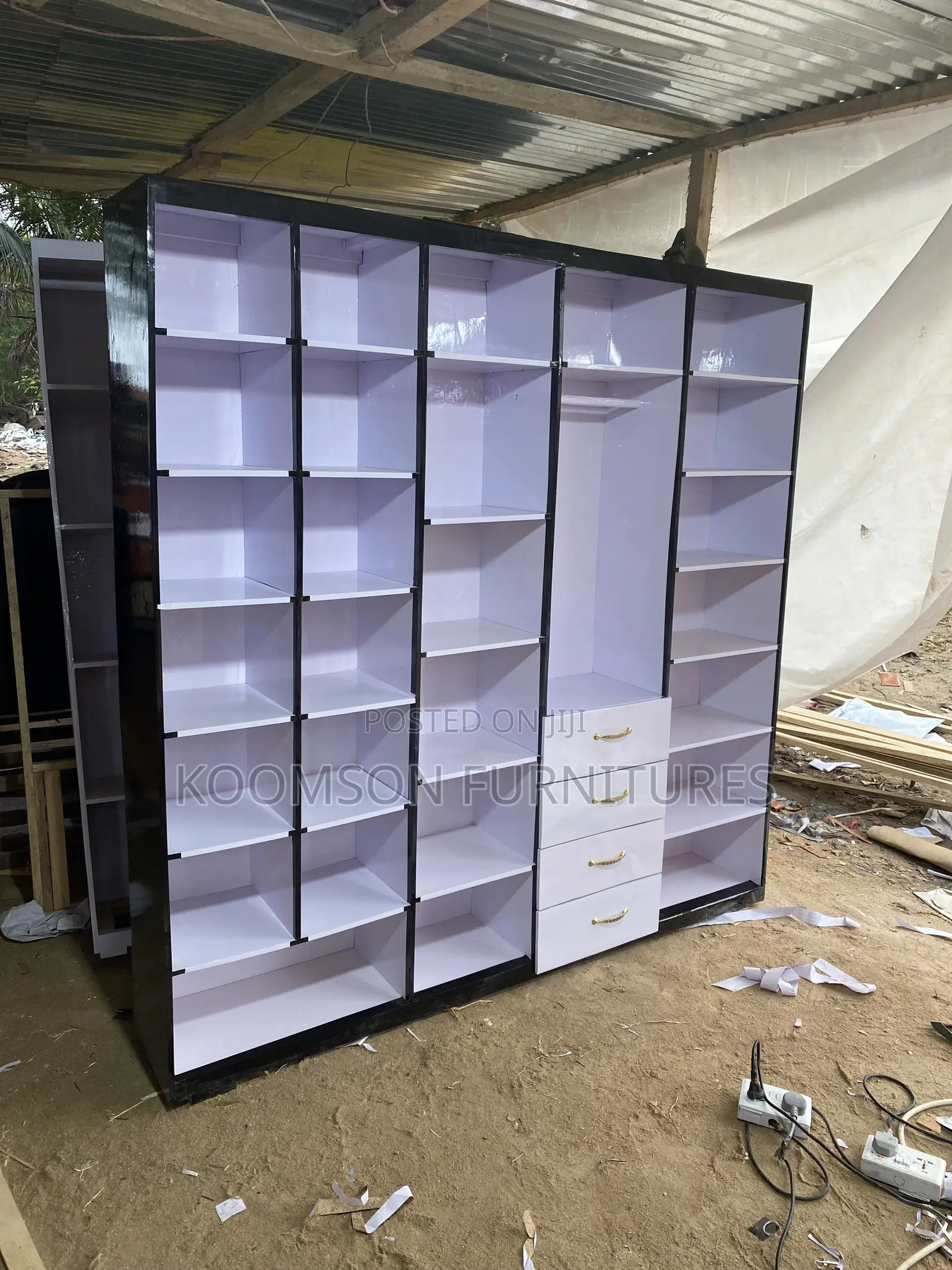 Quality Shoes and Bags Rack