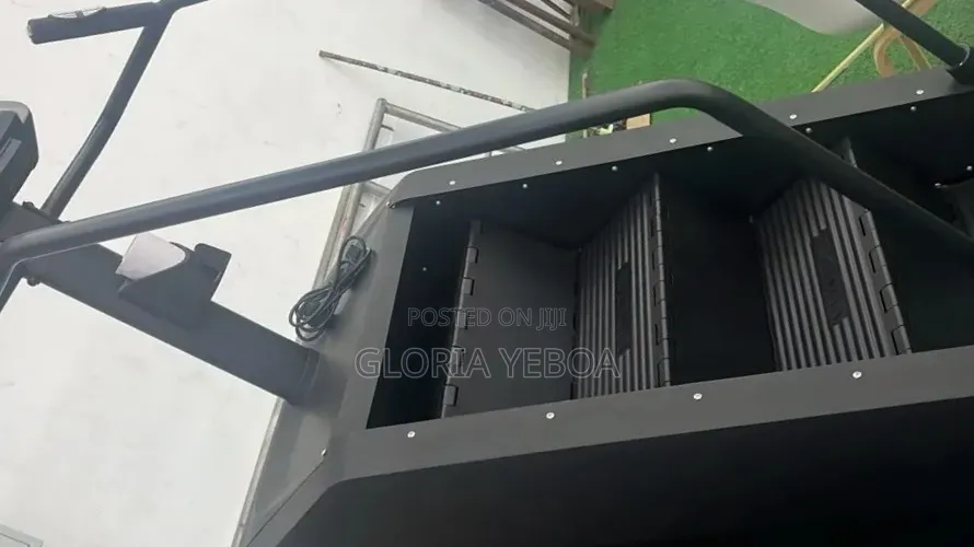 Commercial Grade Stair Climber Machine (Stairmasters)
