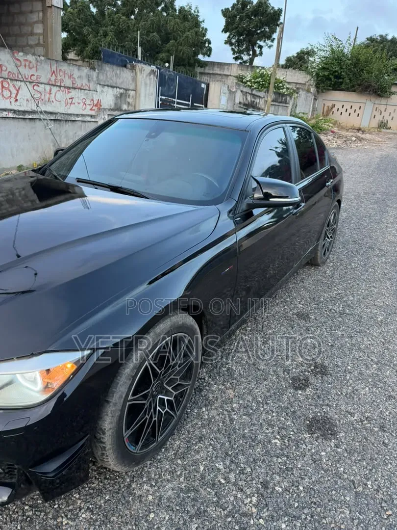 BMW 328i 2015 Black