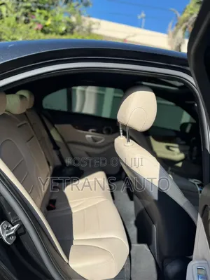 Mercedes-Benz C300 2018 Black