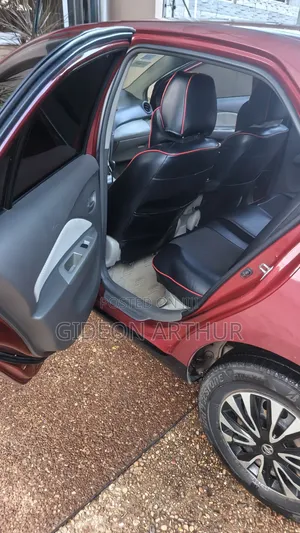 Toyota Belta 2011 Red