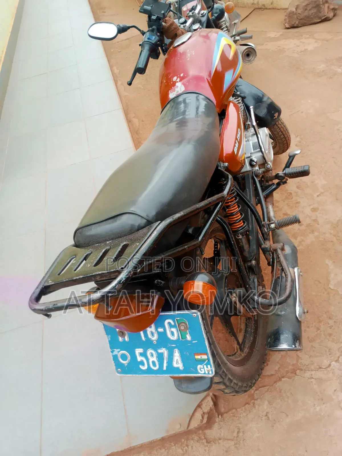 Bajaj Boxer 150 UG 2024 Red