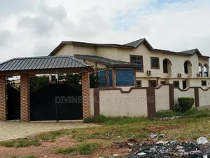 12bdrm House in Divine Touch Homely, Kumasi Metropolitan for sale
