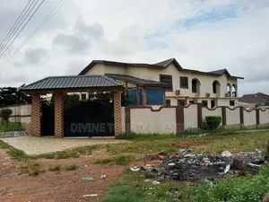 12bdrm House in Divine Touch Homely, Kumasi Metropolitan for sale