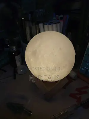 Moon Light Rechargeable Lamp 7 Inches