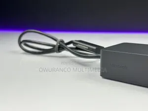 Microsoft Surface Dock 1661 / 90W 4x USB 3.0,2x Mini,Ethernet ,Audio