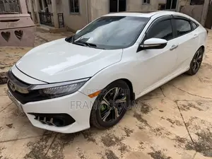 Honda Civic EX-L 4dr Sedan (1.5L 4cyl) 2017 White