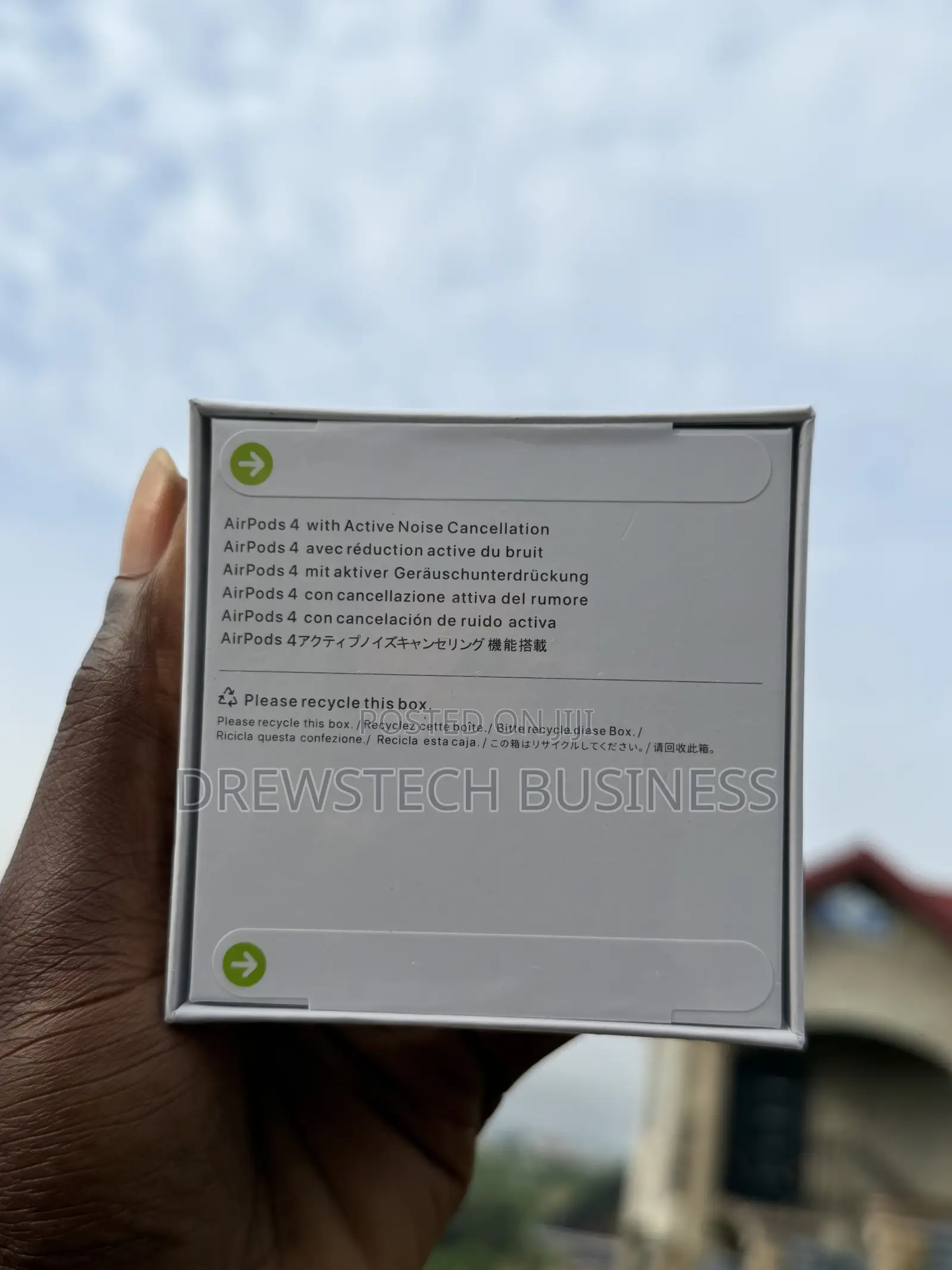 AirPods 4 (Active Noise Cancellation)