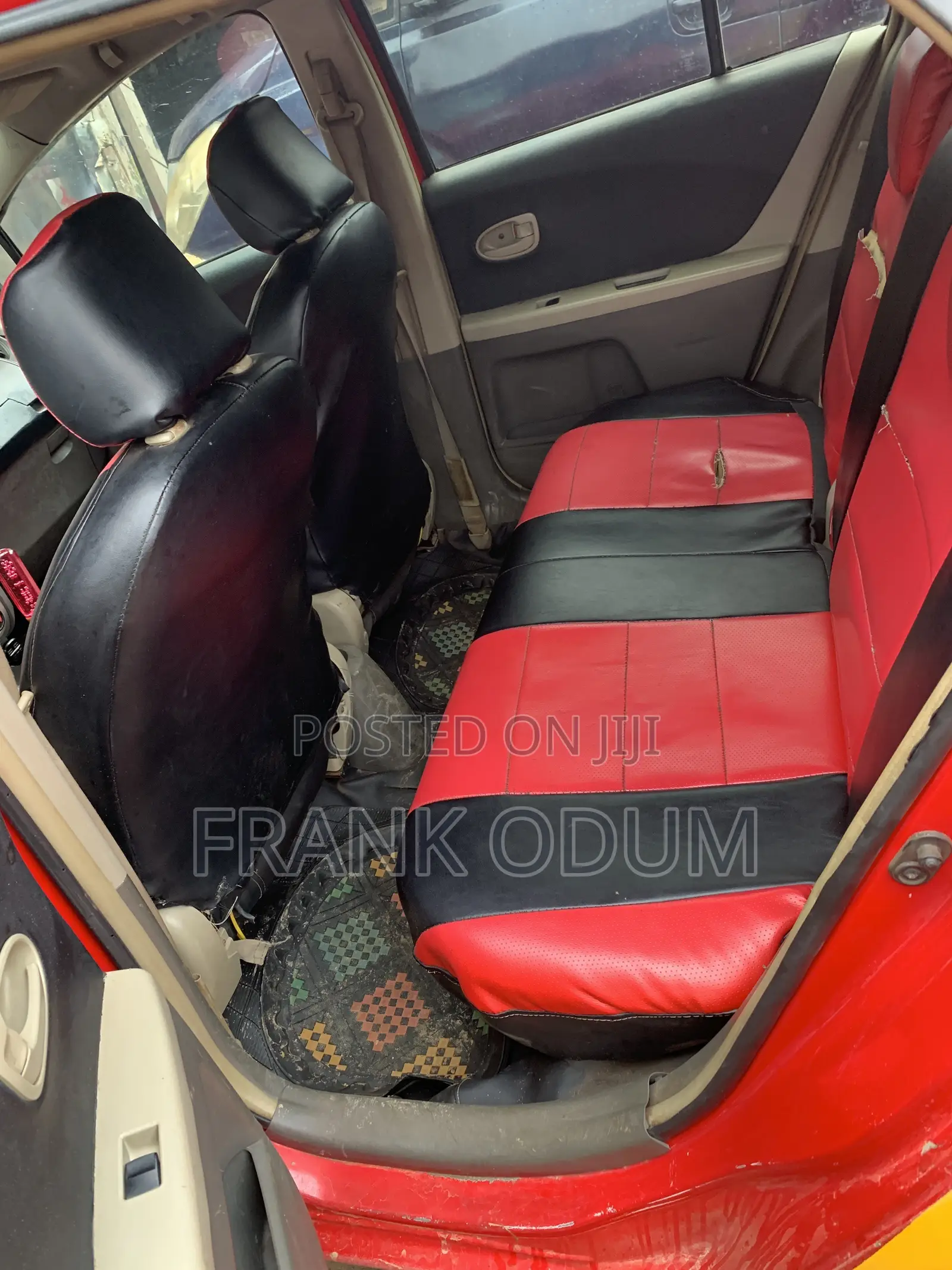 Toyota Vitz 1.3 AWD 5dr 2010 Red