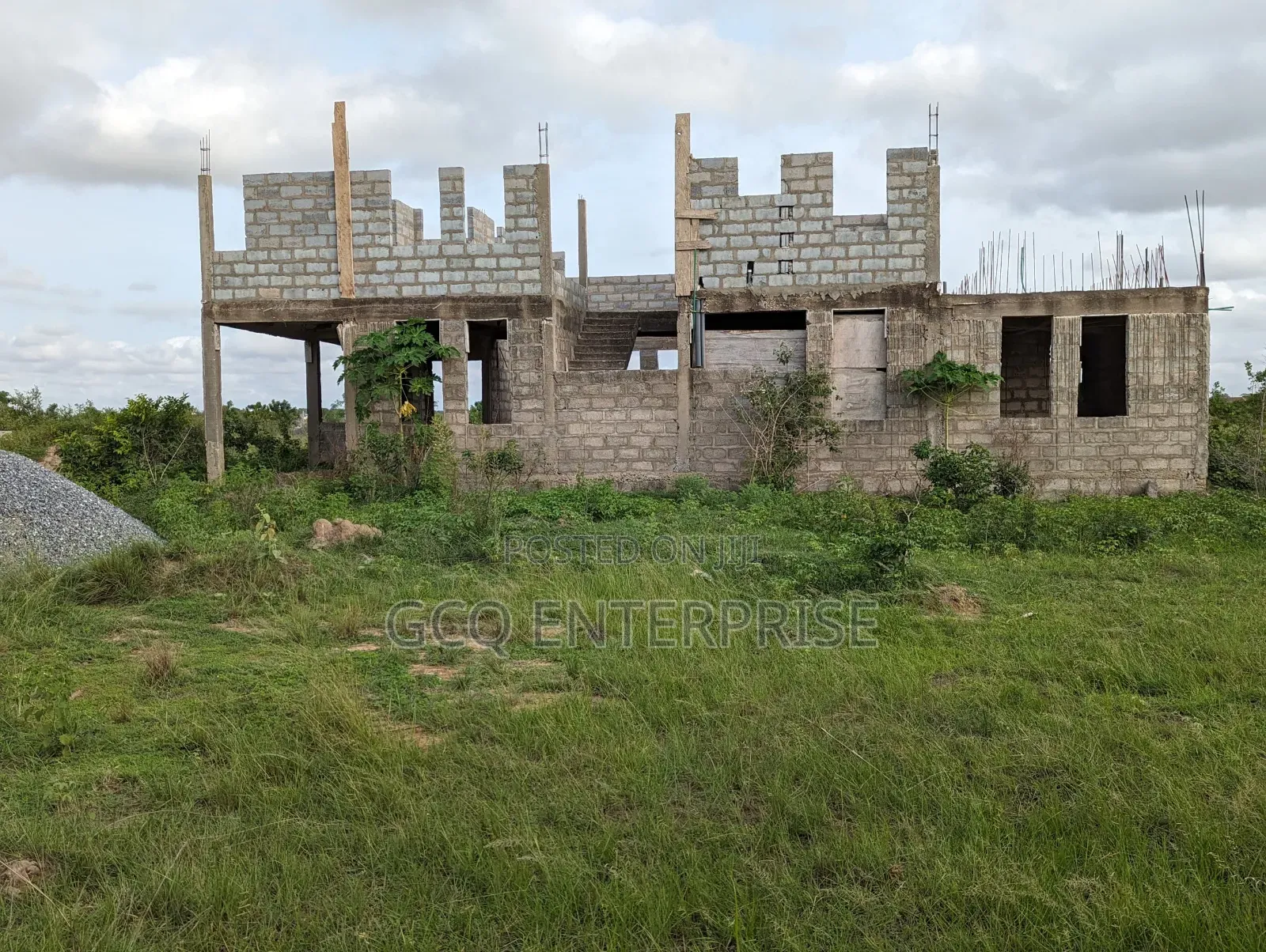 4bdrm Apartment in Police Station for sale
