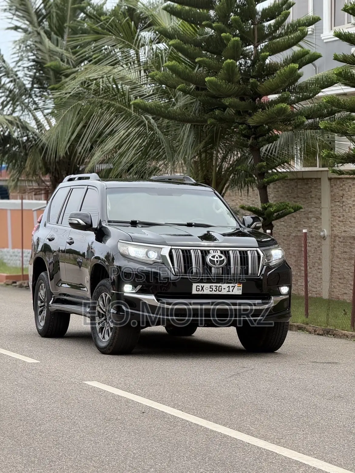 Toyota Land Cruiser Prado 2017 Black