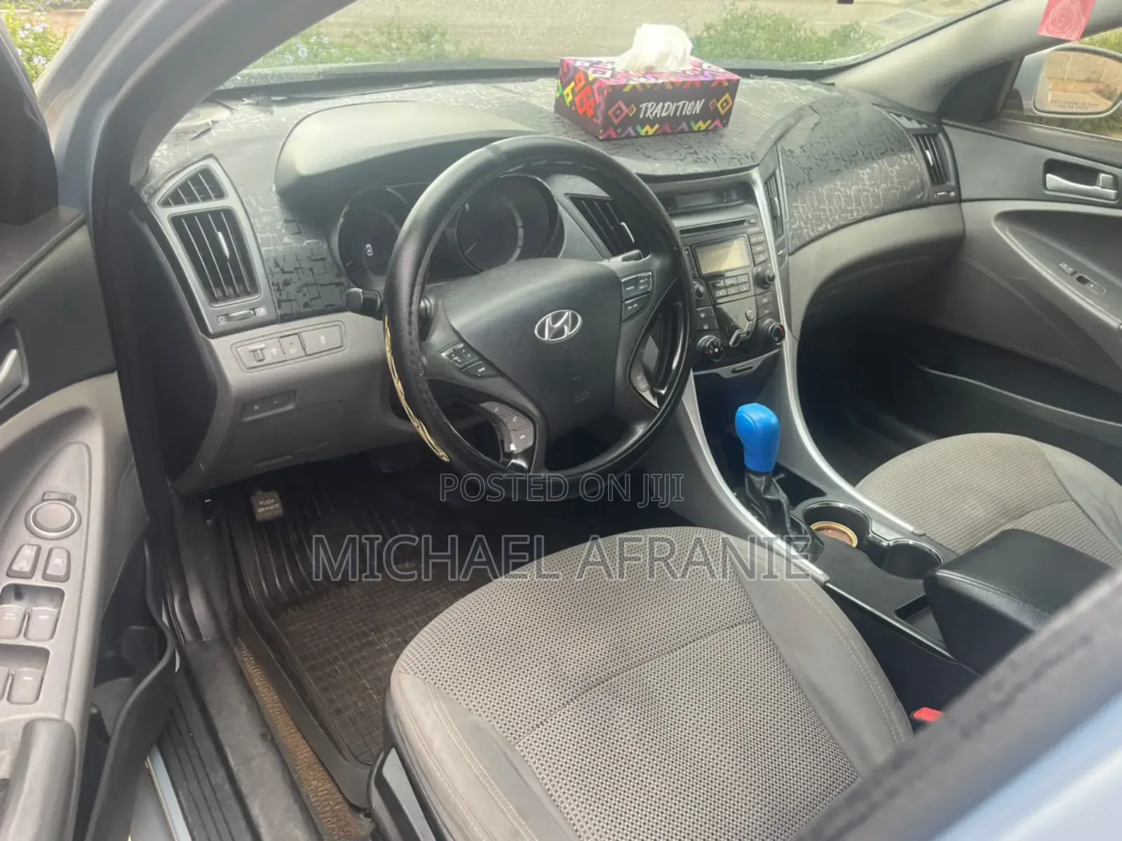 Hyundai Sonata GLS Sedan FWD (2.4L 4cyl 6A) 2013