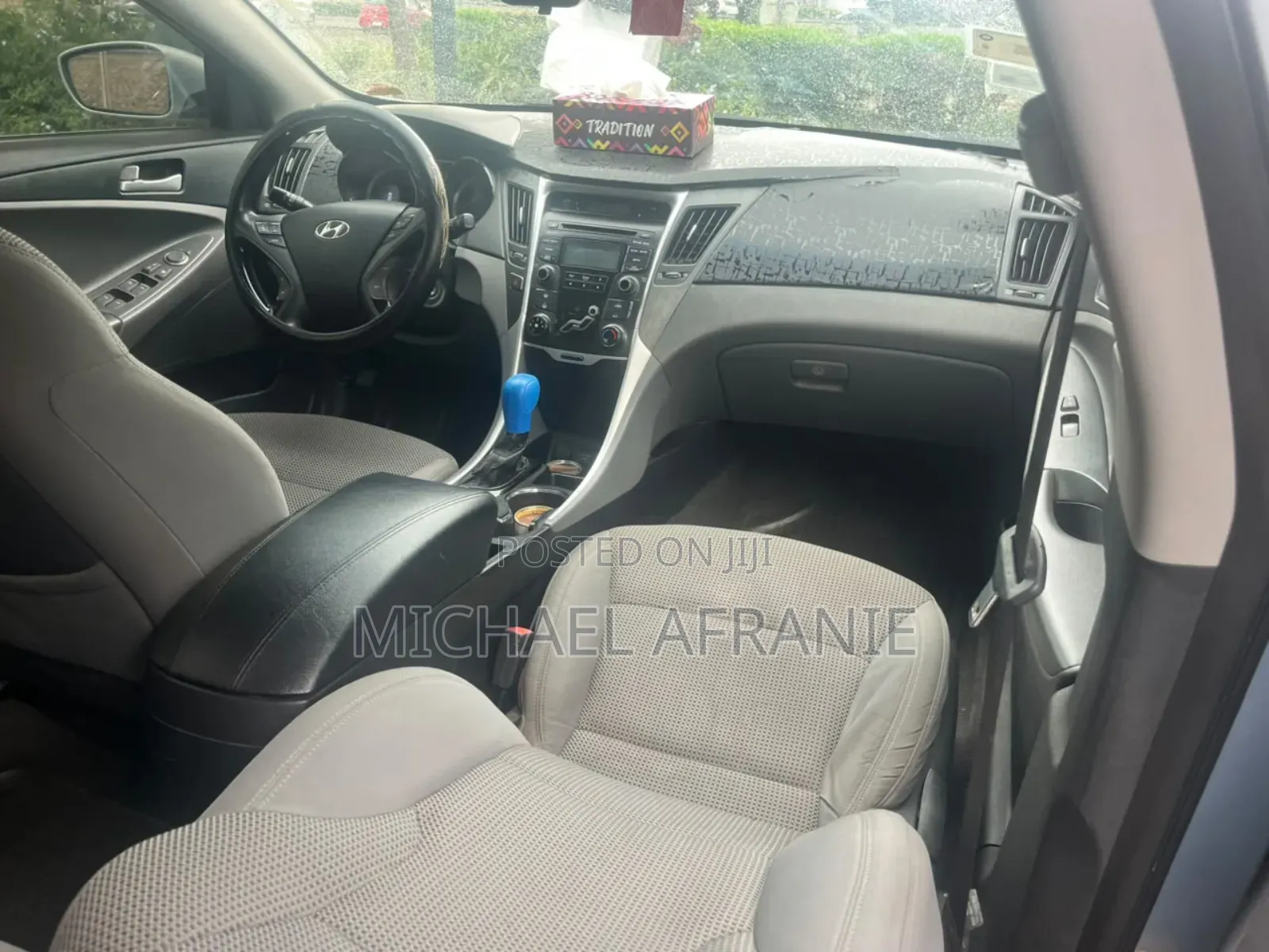 Hyundai Sonata GLS Sedan FWD (2.4L 4cyl 6A) 2013