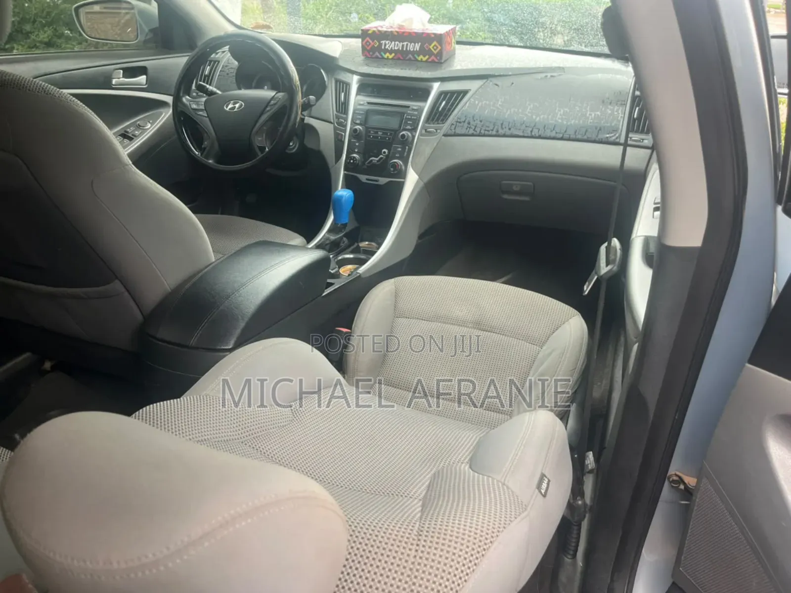 Hyundai Sonata GLS Sedan FWD (2.4L 4cyl 6A) 2013