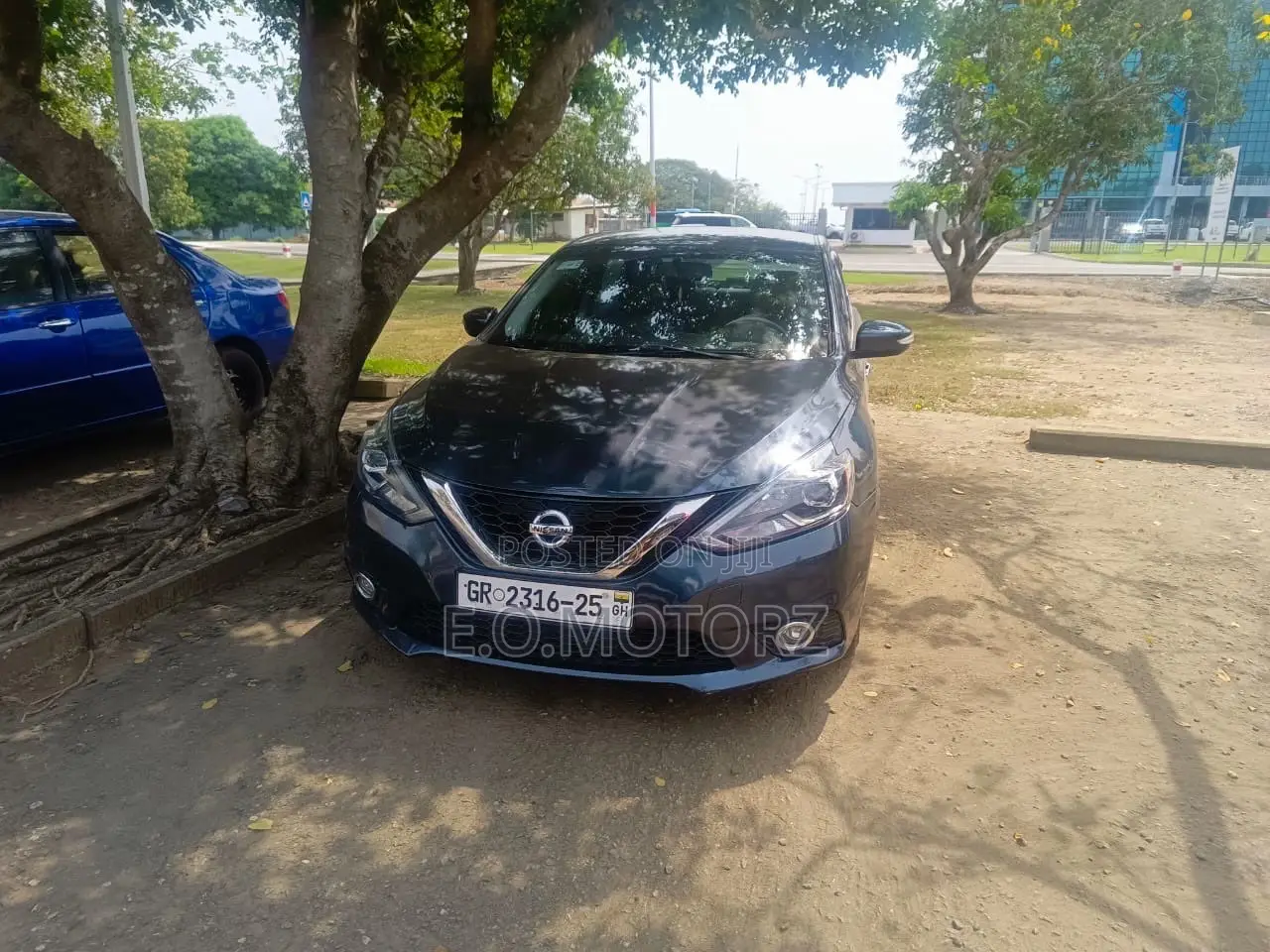Nissan Sentra SL 2018 Blue