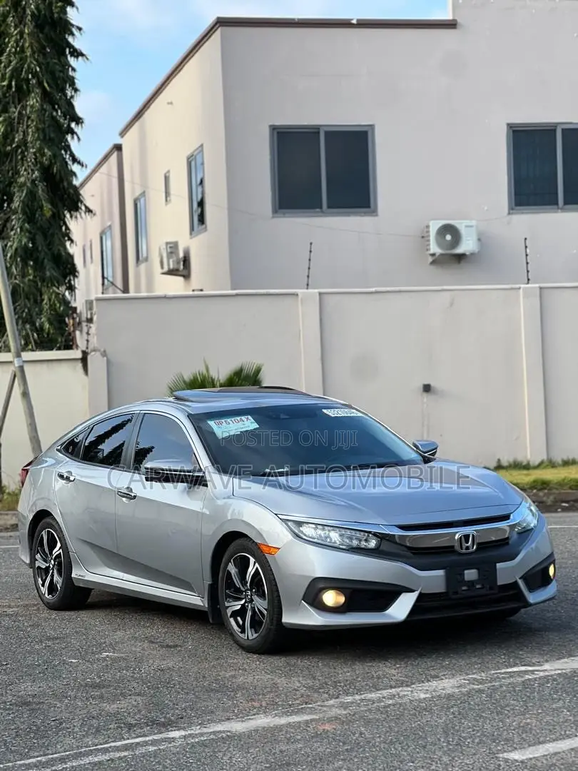 Honda Civic Touring 4dr Sedan (1.5L 4cyl) 2017 Silver