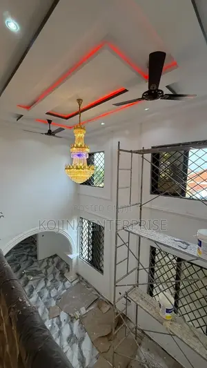 5bdrm Townhouse/Terrace in Brofoyedru, Kumasi Metropolitan for sale