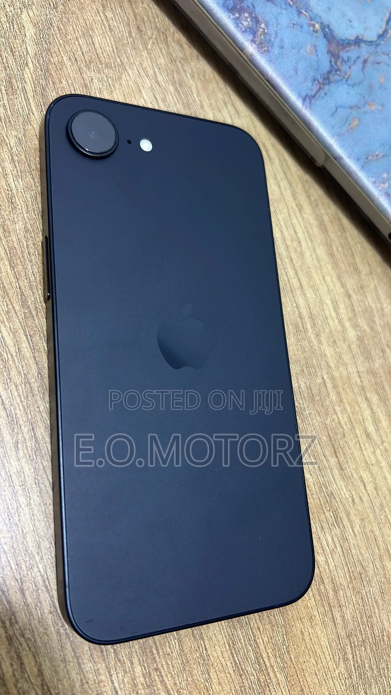 New Apple iPhone 16e 128 GB Black