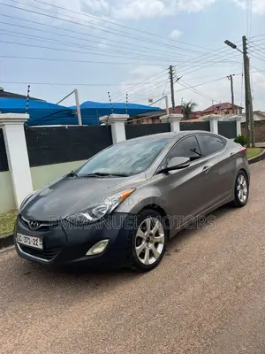 Hyundai Elantra 2013 Gold